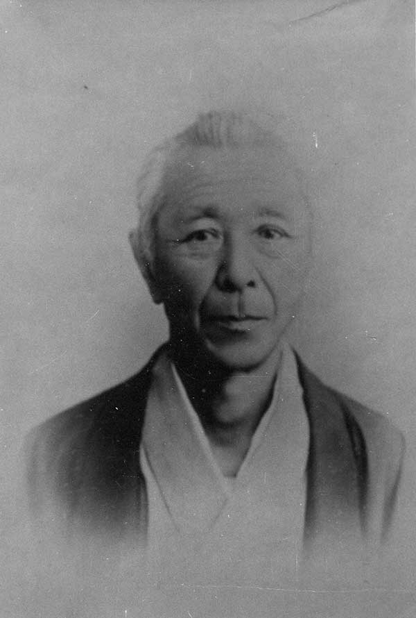 初代区長 松倉 恂.jpg